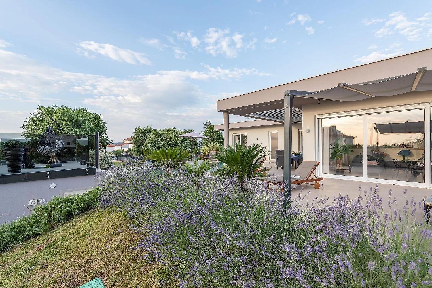 Exquisite Villa Mit Panoramablick Aufs Meer, Salzwasserpool Mit Gegenstromanlage, Bbq Poreč Prázdninový dům