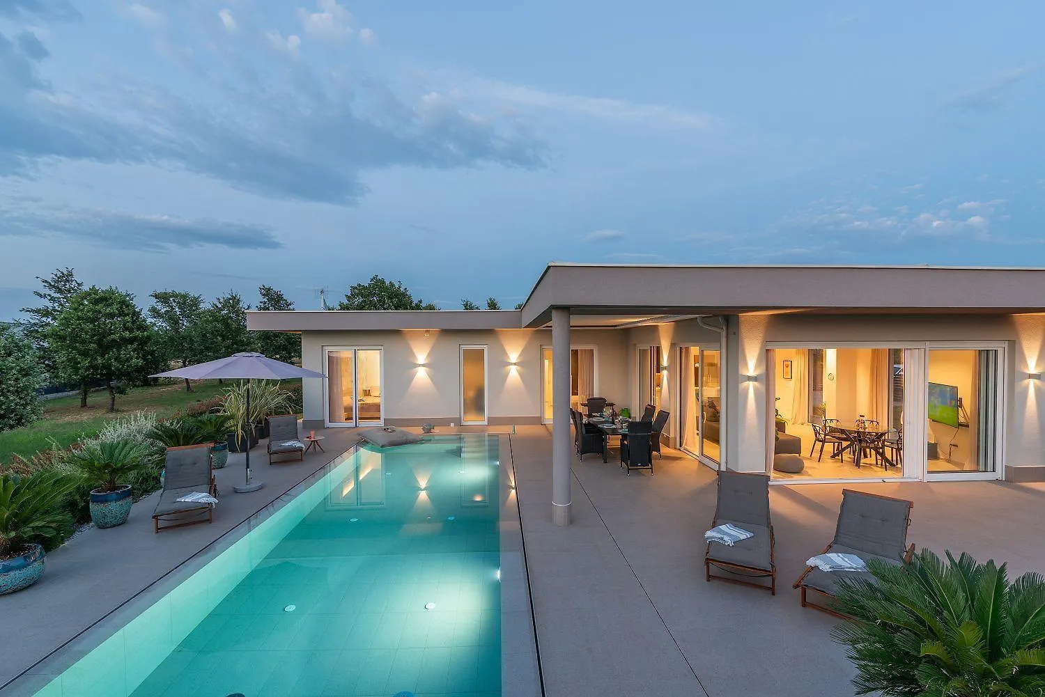Exquisite Villa Mit Panoramablick Aufs Meer, Salzwasserpool Mit Gegenstromanlage, Bbq Poreč 0*,  Chorvatsko